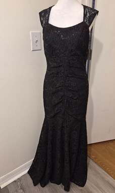Cindy U.S.A. Women's Black Lace Sequin Mermaid Evening Gown